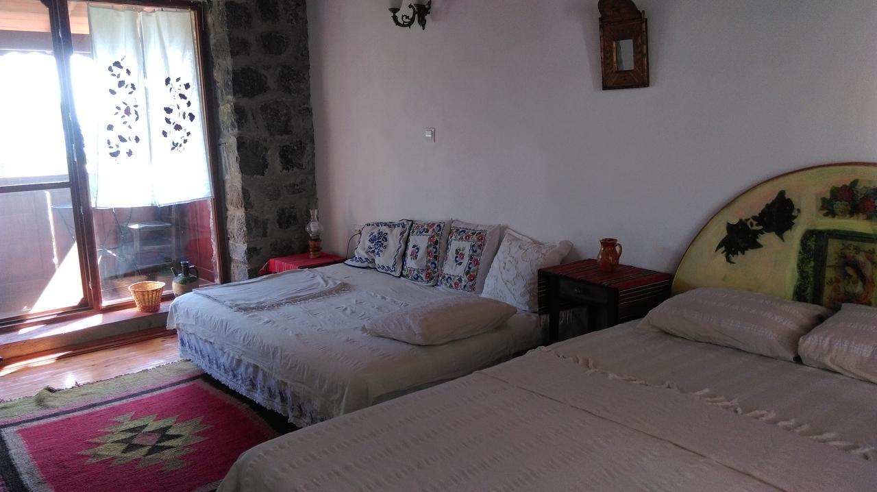 Karaburun Bahce Bed & Breakfast ภายนอก รูปภาพ